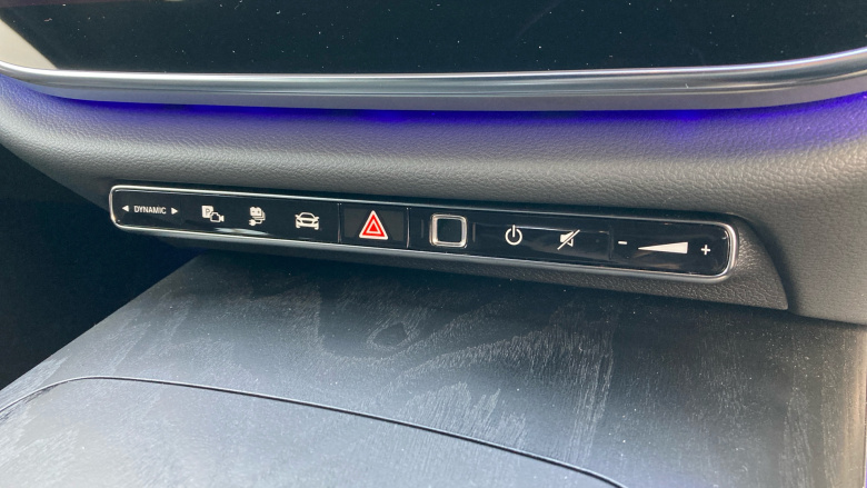 Mercedes-Benz E-Class E300e Urban Edition 5dr 9G-Tronic Estate